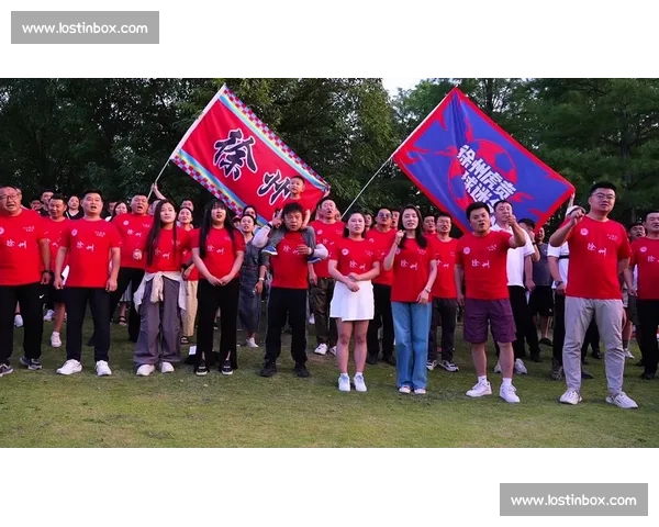 泰州球迷误闯徐州专列被 “宠成家人”:一场跨越球场的温情邂逅 泰州球迷误闯徐州专列被 “宠成家人”:一场跨越球场的温情邂逅